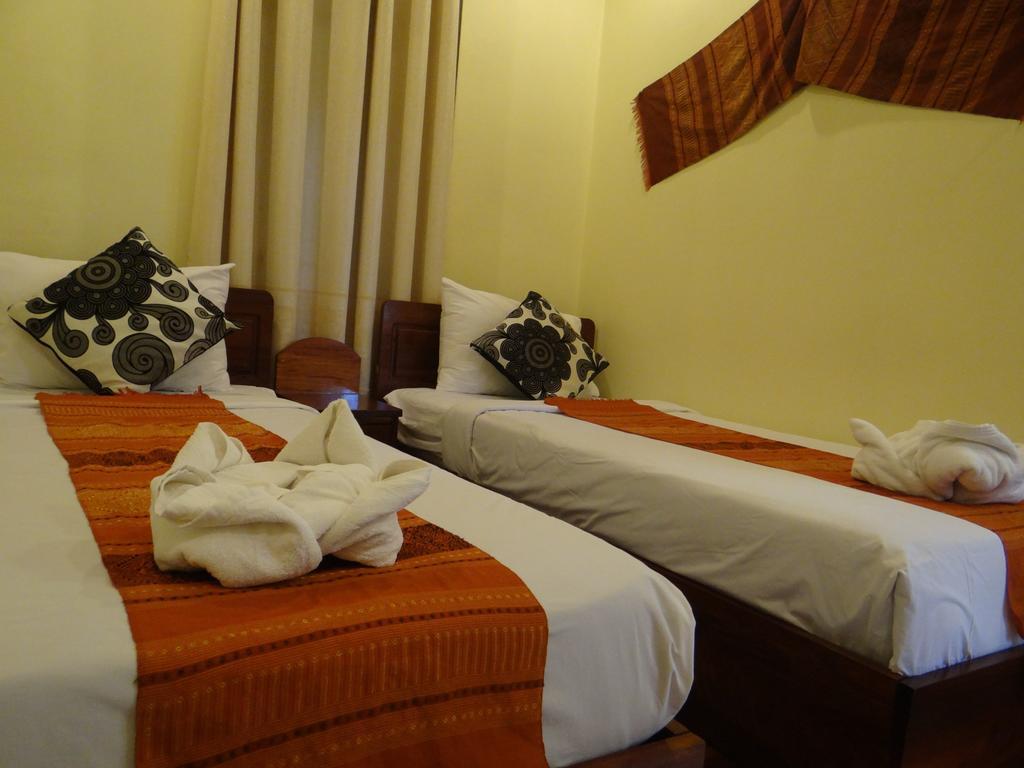 วิลลา สมพงศ์ Bed & Breakfast หลวงพระบาง ห้อง รูปภาพ