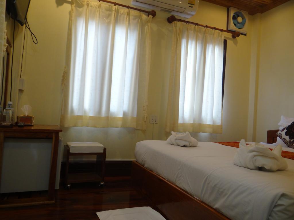 วิลลา สมพงศ์ Bed & Breakfast หลวงพระบาง ห้อง รูปภาพ