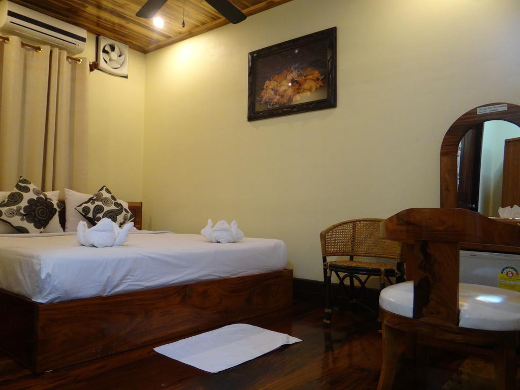 วิลลา สมพงศ์ Bed & Breakfast หลวงพระบาง ห้อง รูปภาพ